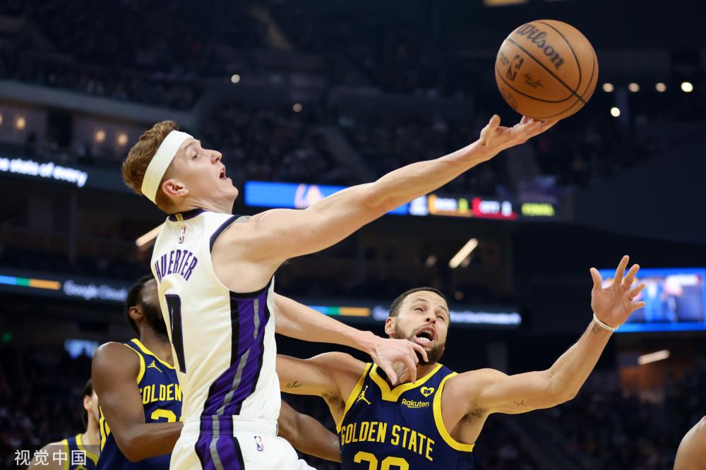 关键时刻站 关键时刻站