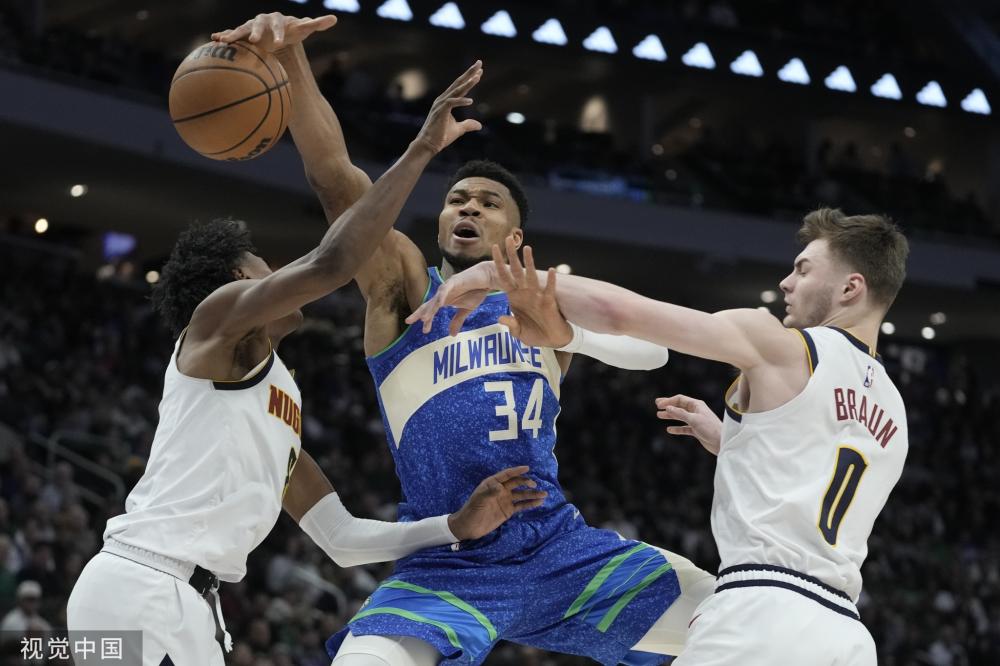 在C羅效力 在C羅效力