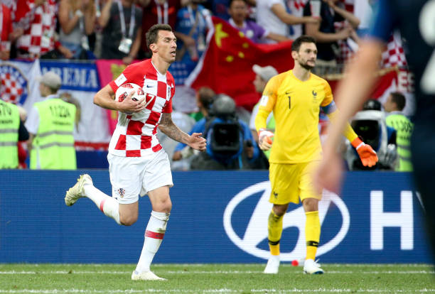 年首屆比賽 年首屆比賽